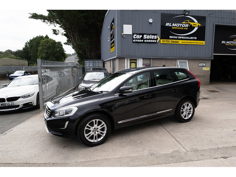 Volvo 2.0 D4 SE Lux Nav SUV 5dr Diesel Manual Euro 6 (s/s) (181 ps)