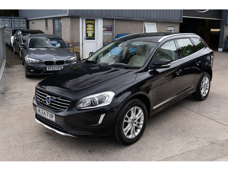 Volvo 2.0 D4 SE Lux Nav SUV 5dr Diesel Manual Euro 6 (s/s) (181 ps)