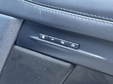 P200 MHEV R-Dynamic HSE SUV 2.0 Automatic Petrol