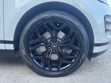 P200 MHEV R-Dynamic HSE SUV 2.0 Automatic Petrol