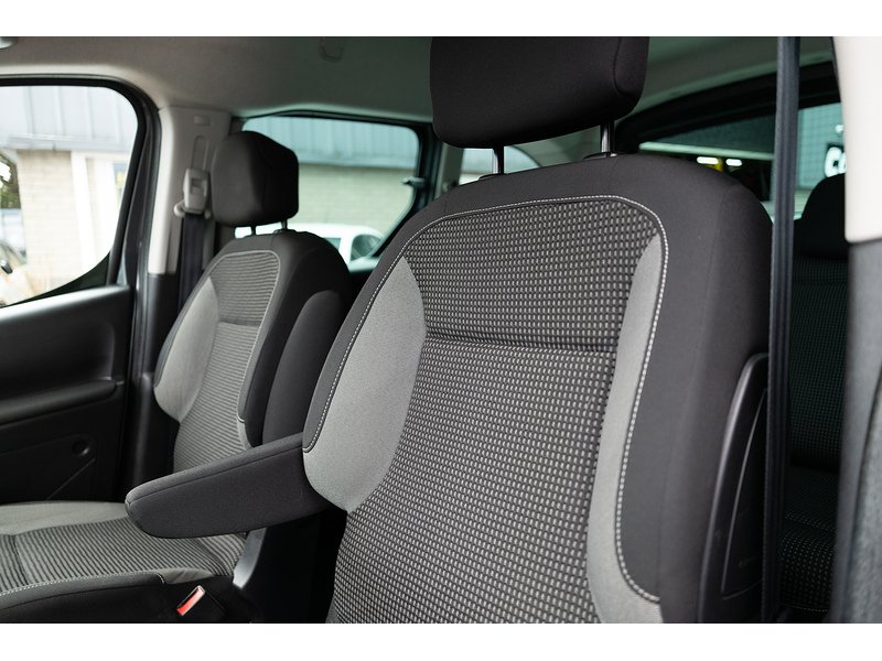 Peugeot 1.6 BlueHDi Outdoor MPV 5dr Diesel Manual Euro 6 (s/s) (120 ps)
