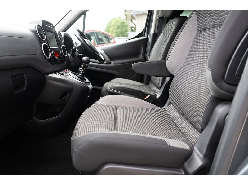 Peugeot 1.6 BlueHDi Outdoor MPV 5dr Diesel Manual Euro 6 (s/s) (120 ps)