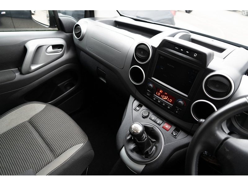 Peugeot 1.6 BlueHDi Outdoor MPV 5dr Diesel Manual Euro 6 (s/s) (120 ps)
