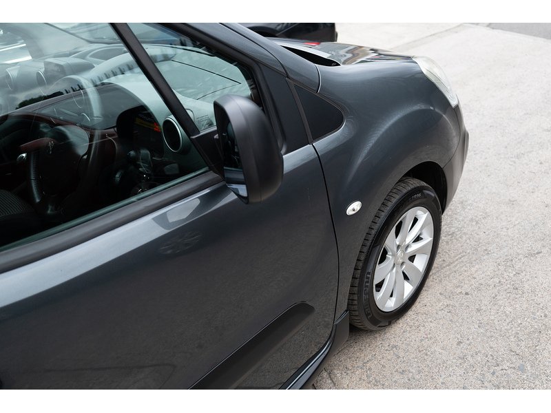 Peugeot 1.6 BlueHDi Outdoor MPV 5dr Diesel Manual Euro 6 (s/s) (120 ps)