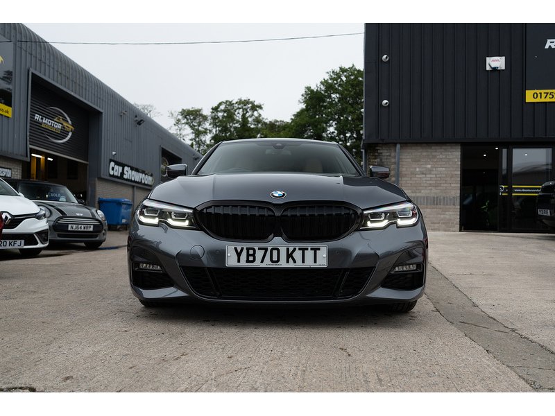 BMW 2.0 318d MHT M Sport Saloon 4dr Diesel Hybrid Auto Euro 6 (s/s) (150 ps)
