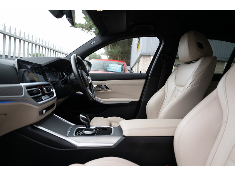 BMW 2.0 318d MHT M Sport Saloon 4dr Diesel Hybrid Auto Euro 6 (s/s) (150 ps)