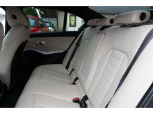 2.0 318d MHT M Sport Saloon 4dr Diesel Hybrid Auto Euro 6 (s/s) (150 ps)