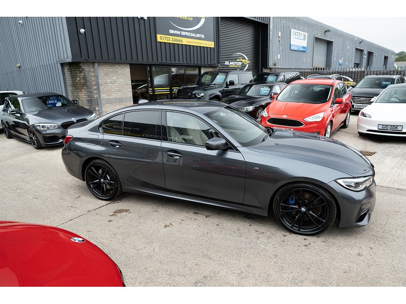 BMW 2.0 318d MHT M Sport Saloon 4dr Diesel Hybrid Auto Euro 6 (s/s) (150 ps)