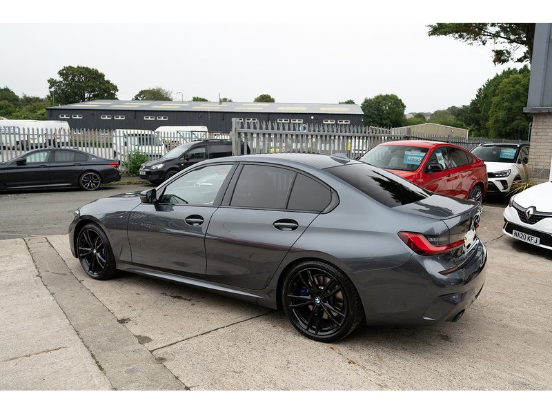 BMW 2.0 318d MHT M Sport Saloon 4dr Diesel Hybrid Auto Euro 6 (s/s) (150 ps)