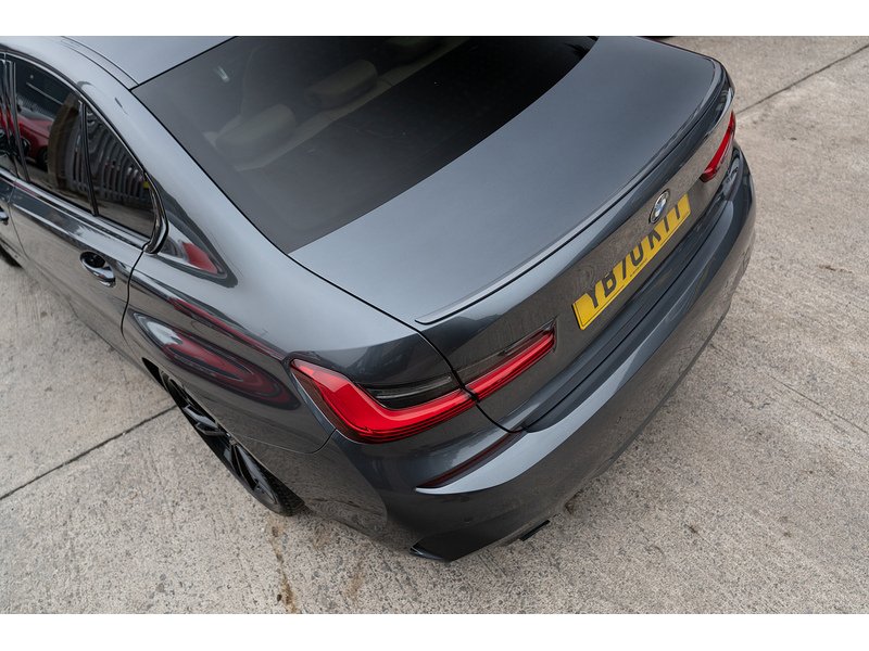 BMW 2.0 318d MHT M Sport Saloon 4dr Diesel Hybrid Auto Euro 6 (s/s) (150 ps)