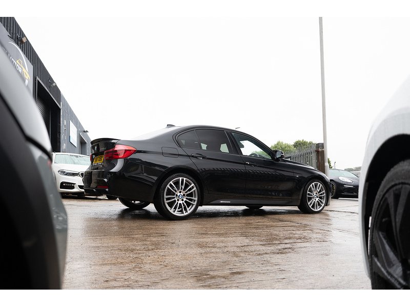 BMW 3.0 335d M Sport Saloon 4dr Diesel Auto xDrive Euro 6 (s/s) (313 ps)