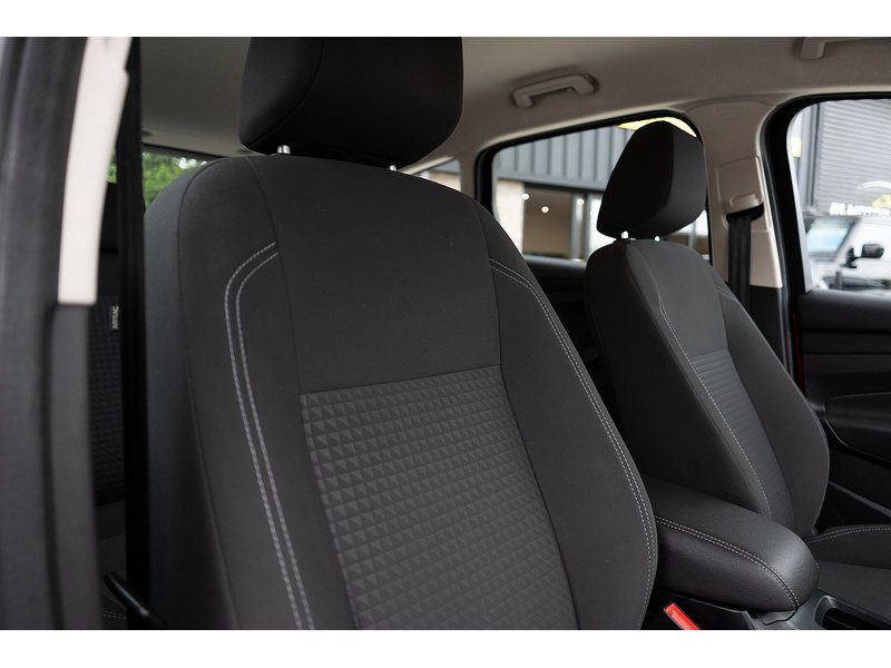 Ford 1.0T EcoBoost Zetec MPV 5dr Petrol Manual Euro 6 (s/s) (100 ps)