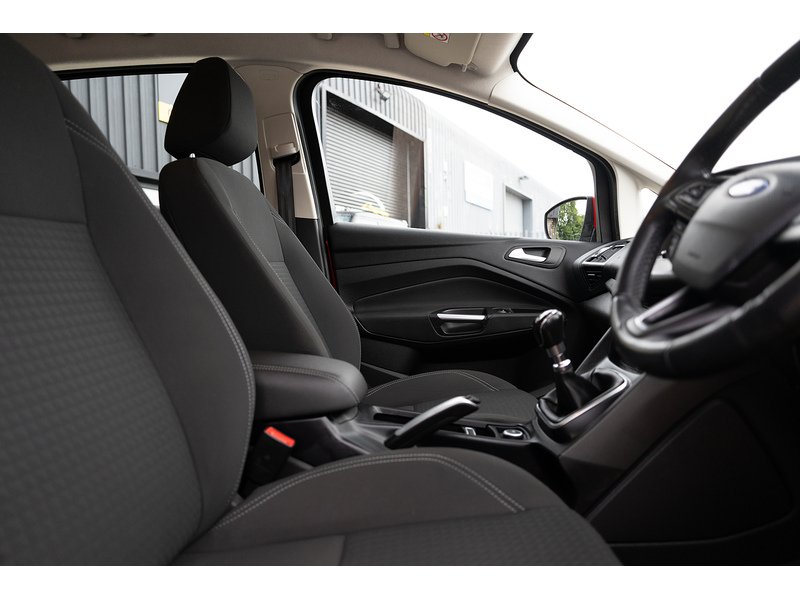 Ford 1.0T EcoBoost Zetec MPV 5dr Petrol Manual Euro 6 (s/s) (100 ps)