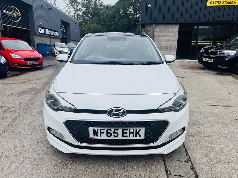 Hyundai 1.4 CRDi Premium SE Hatchback 5dr Diesel Manual Euro 6 (90 ps)