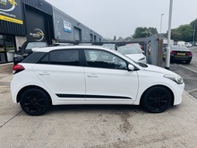 1.4 CRDi Premium SE Hatchback 5dr Diesel Manual Euro 6 (90 ps)