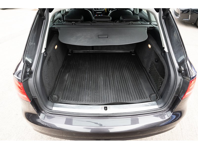 Audi 2.0 TDIe SE Technik Estate 5dr Diesel Manual Euro 5 (s/s) (136 ps)
