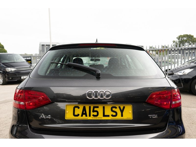 Audi 2.0 TDIe SE Technik Estate 5dr Diesel Manual Euro 5 (s/s) (136 ps)