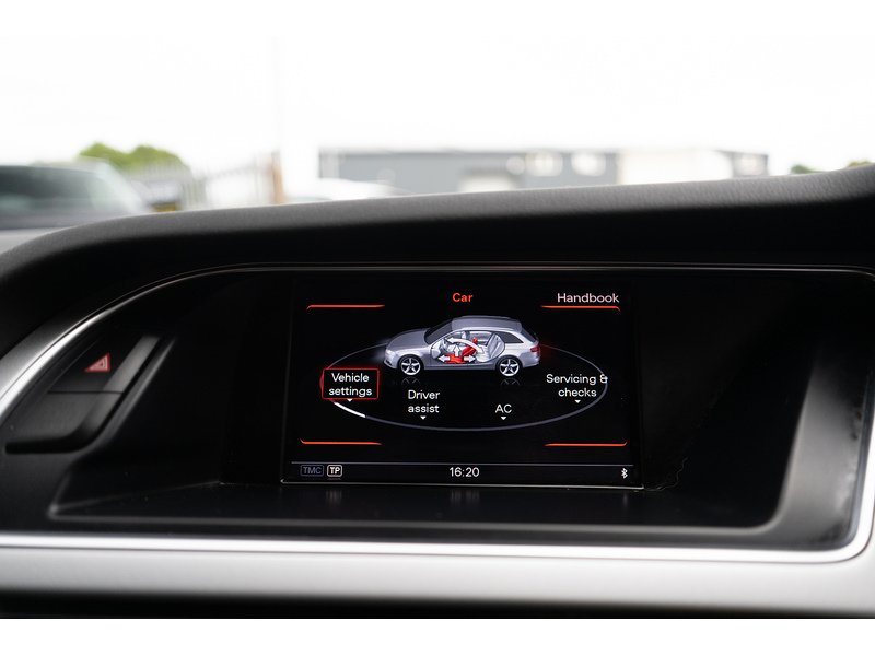 Audi 2.0 TDIe SE Technik Estate 5dr Diesel Manual Euro 5 (s/s) (136 ps)