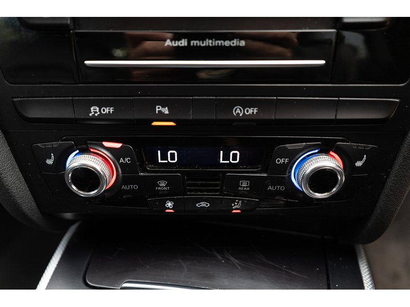 Audi 2.0 TDIe SE Technik Estate 5dr Diesel Manual Euro 5 (s/s) (136 ps)