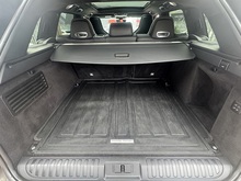 5.0 P575 V8 SVR SUV 5dr Petrol Auto 4WD Euro 6 (s/s) (575 ps)