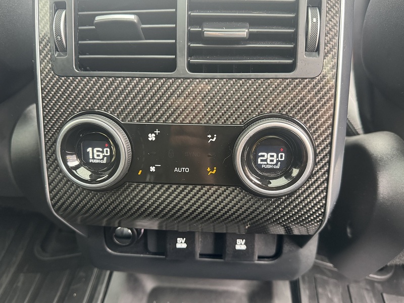 Land Rover 5.0 P575 V8 SVR SUV 5dr Petrol Auto 4WD Euro 6 (s/s) (575 ps)