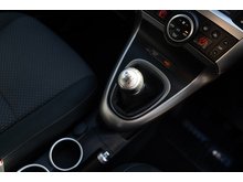 1.6 V-Matic Icon MPV 5dr Petrol Manual Euro 5 Euro 5 (132 ps)