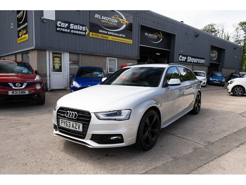 Audi 2.0 TDI Black Edition Estate 5dr Diesel Manual quattro Euro 5 (s/s) (177 ps)