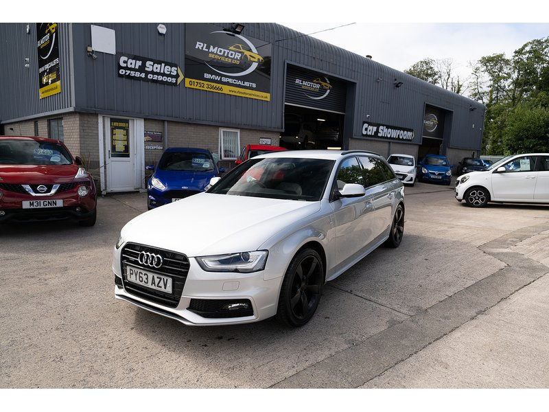 Audi 2.0 TDI Black Edition Estate 5dr Diesel Manual quattro Euro 5 (s/s) (177 ps)