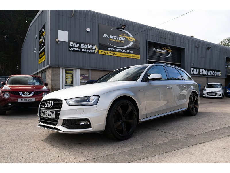 Audi 2.0 TDI Black Edition Estate 5dr Diesel Manual quattro Euro 5 (s/s) (177 ps)