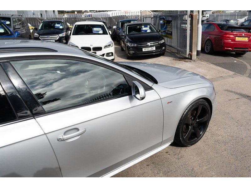 Audi 2.0 TDI Black Edition Estate 5dr Diesel Manual quattro Euro 5 (s/s) (177 ps)