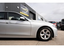 2.0 320d ED BluePerformance EfficientDynamics Saloon 4dr Diesel Manual Euro 6 (s/s) (163 ps)