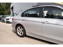 2.0 320d ED BluePerformance EfficientDynamics Saloon 4dr Diesel Manual Euro 6 (s/s) (163 ps)