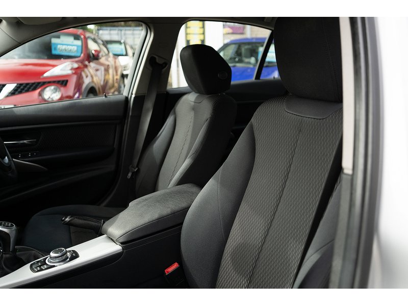 BMW 2.0 320d ED BluePerformance EfficientDynamics Saloon 4dr Diesel Manual Euro 6 (s/s) (163 ps)
