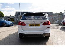 218D Luxury Active Tourer Hatchback 2.0 Automatic Diesel