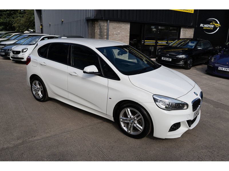 BMW 218D Luxury Active Tourer Hatchback 2.0 Automatic Diesel