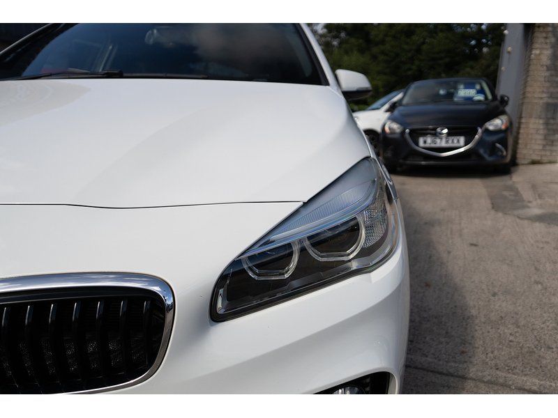 BMW 218D Luxury Active Tourer Hatchback 2.0 Automatic Diesel