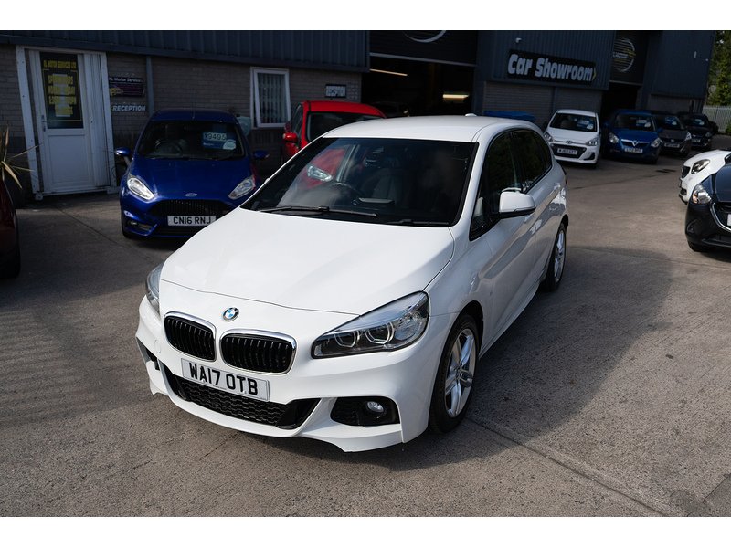 BMW 218D Luxury Active Tourer Hatchback 2.0 Automatic Diesel