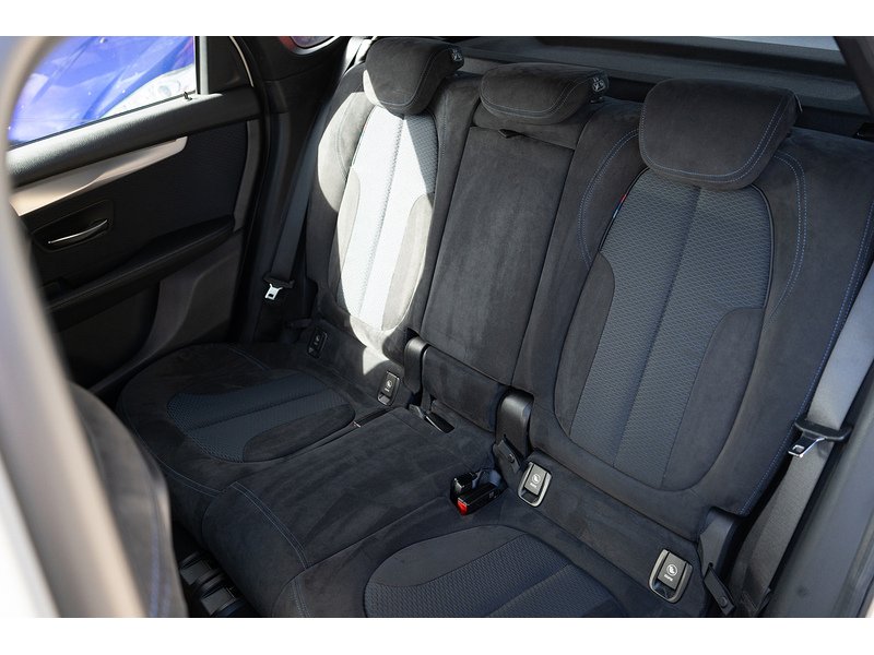 BMW 218D Luxury Active Tourer Hatchback 2.0 Automatic Diesel