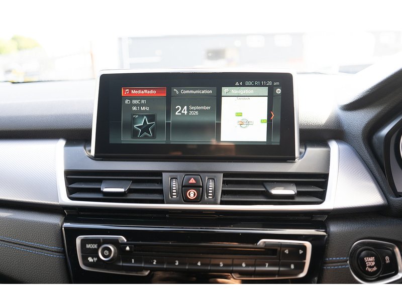 BMW 218D Luxury Active Tourer Hatchback 2.0 Automatic Diesel