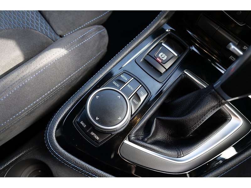 BMW 218D Luxury Active Tourer Hatchback 2.0 Automatic Diesel