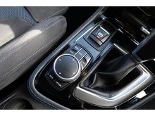 218D Luxury Active Tourer Hatchback 2.0 Automatic Diesel