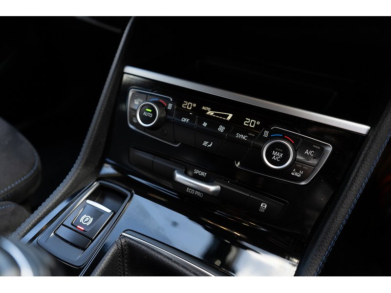 BMW 218D Luxury Active Tourer Hatchback 2.0 Automatic Diesel