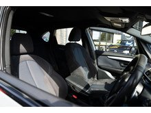 218D Luxury Active Tourer Hatchback 2.0 Automatic Diesel