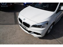 218D Luxury Active Tourer Hatchback 2.0 Automatic Diesel