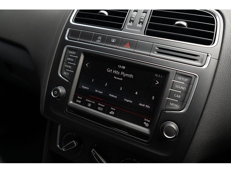 Volkswagen 1.2 TSI BlueMotion Tech SE Hatchback 3dr Petrol Manual Euro 6 (s/s) (90 ps)