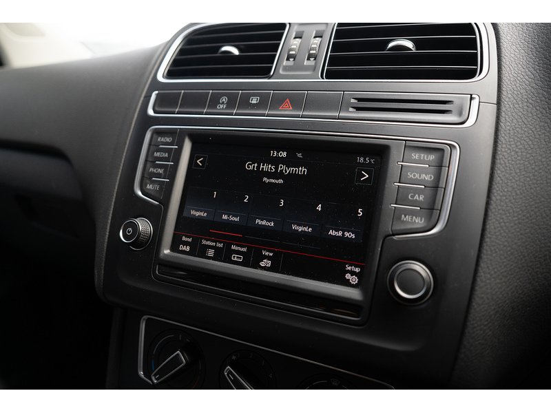 Volkswagen 1.2 TSI BlueMotion Tech SE Hatchback 3dr Petrol Manual Euro 6 (s/s) (90 ps)