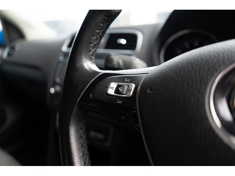 Volkswagen 1.2 TSI BlueMotion Tech SE Hatchback 3dr Petrol Manual Euro 6 (s/s) (90 ps)