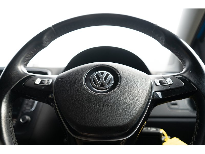 Volkswagen 1.2 TSI BlueMotion Tech SE Hatchback 3dr Petrol Manual Euro 6 (s/s) (90 ps)