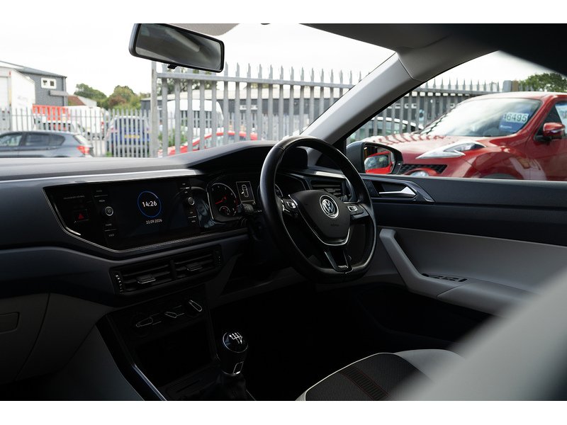 Volkswagen 1.0 EVO beats Hatchback 5dr Petrol Manual Euro 6 (s/s) (80 ps)