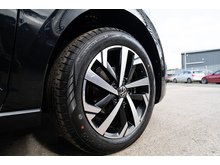 1.0 EVO beats Hatchback 5dr Petrol Manual Euro 6 (s/s) (80 ps)